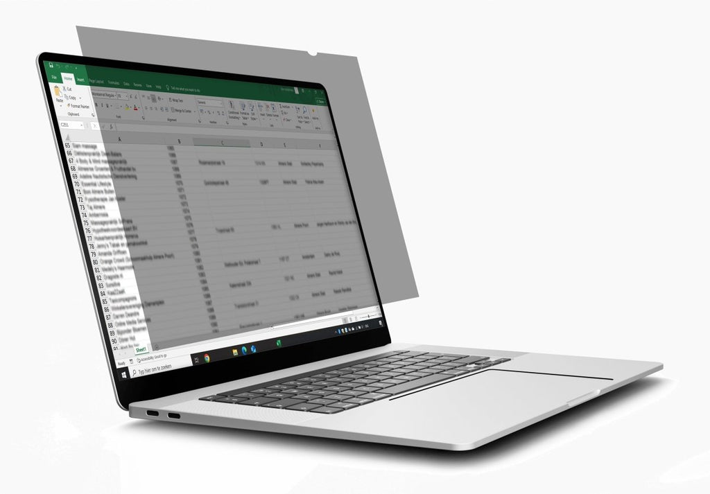17,3 inch privacy filter gemonteerd op grote laptop — 30 graden kijkhoekbeveiliging